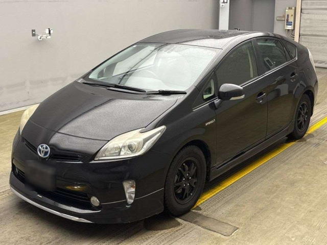 TOYOTA PRIUS 2012
