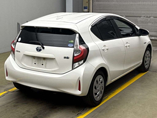 TOYOTA AQUA 2018