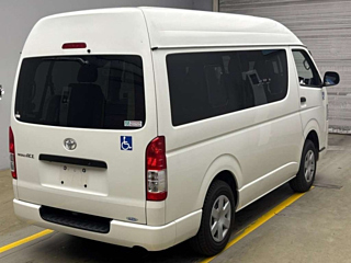 TOYOTA REGIUS ACE VAN 2017