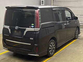 TOYOTA ESQUIRE 2020