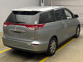 TOYOTA ESTIMA 2009