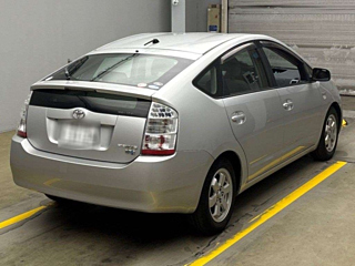 TOYOTA PRIUS 2010