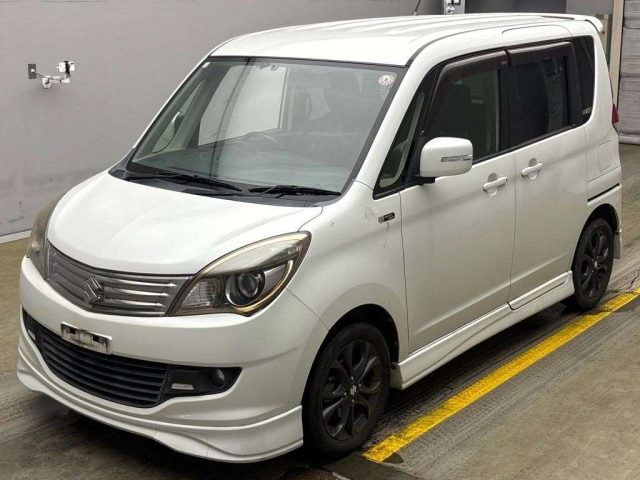 SUZUKI SOLIO 2014