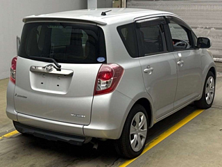 TOYOTA RACTIS 2010