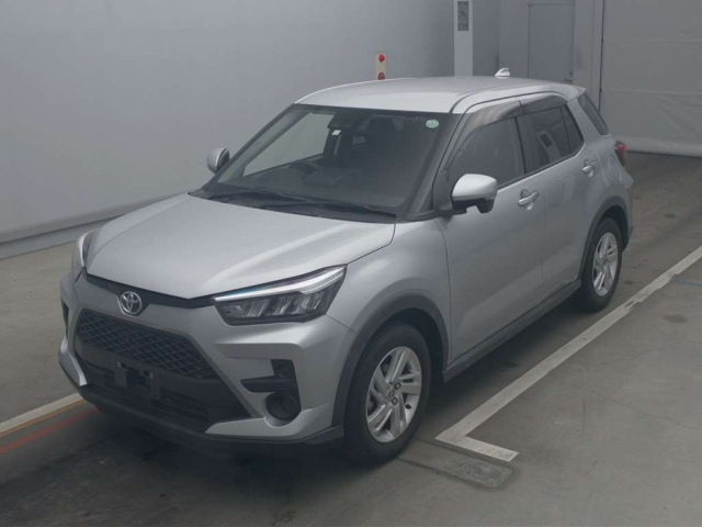 TOYOTA RAIZE 2020