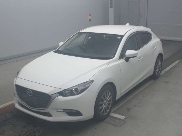 MAZDA AXELA 2018