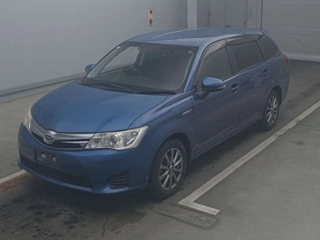 TOYOTA COROLLA FIELDER 2013