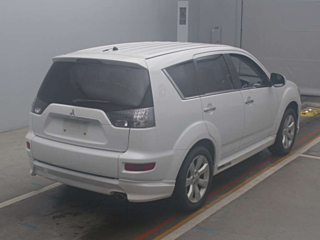 MITSUBISHI OUTLANDER 2010