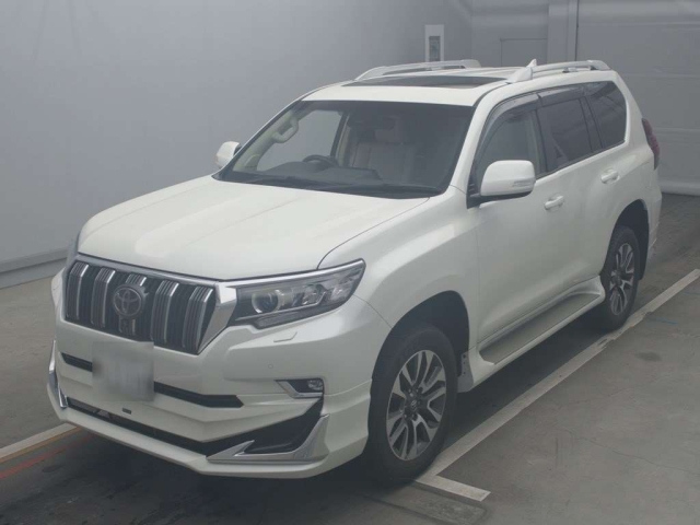 TOYOTA LAND CRUISER PRADO 2023