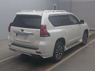 TOYOTA LAND CRUISER PRADO 2023