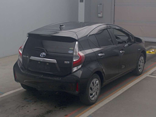 TOYOTA AQUA 2019