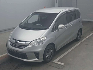 HONDA FREED 2015