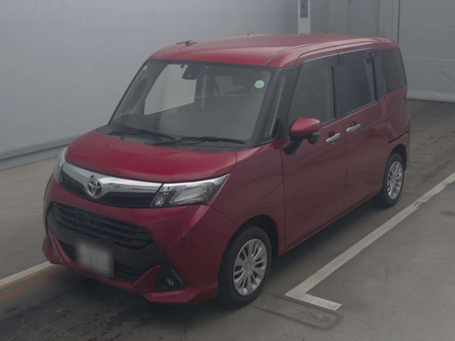TOYOTA TANK 2017