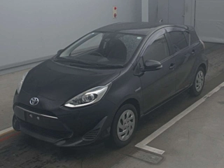 TOYOTA AQUA 2018
