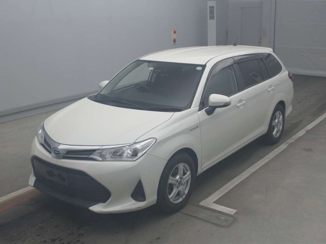 TOYOTA COROLLA FIELDER 2018