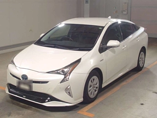 TOYOTA PRIUS 2017