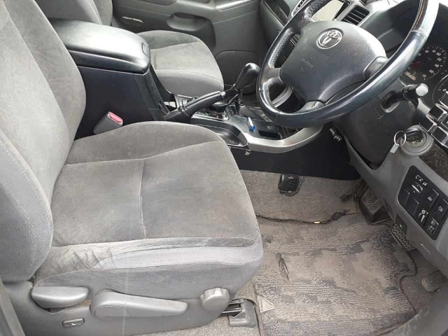 TOYOTA LAND CRUISER PRADO 2008