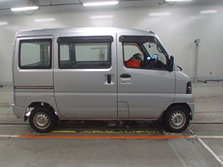 NISSAN CLIPPER VAN 2011