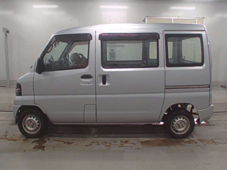 NISSAN CLIPPER VAN 2011