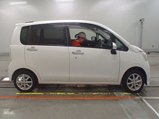 DAIHATSU MOVE 2012