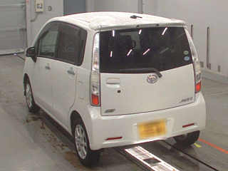 DAIHATSU MOVE 2012