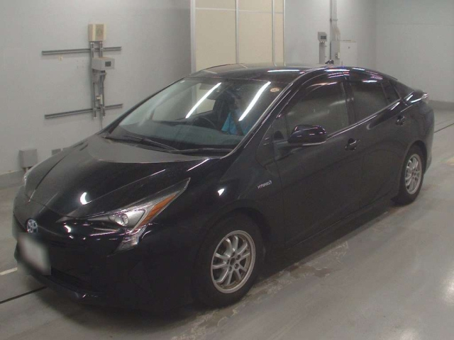 TOYOTA PRIUS 2019