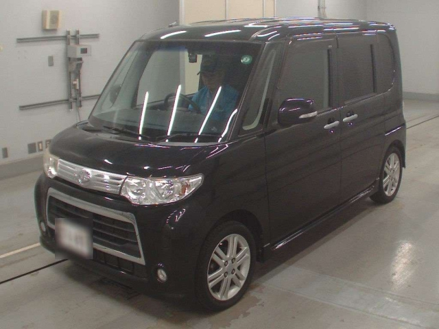 DAIHATSU TANTO 2012
