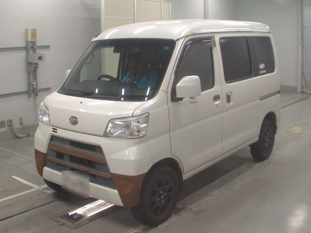 DAIHATSU HIJET VAN 2018
