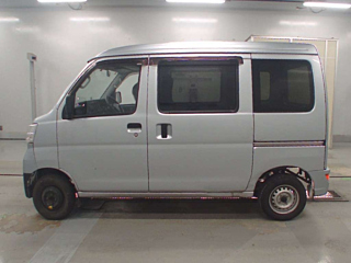 DAIHATSU HIJET VAN 2021