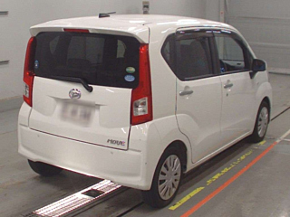 DAIHATSU MOVE 2016