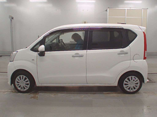 DAIHATSU MOVE 2016