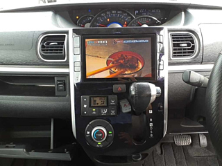 DAIHATSU TANTO 2017