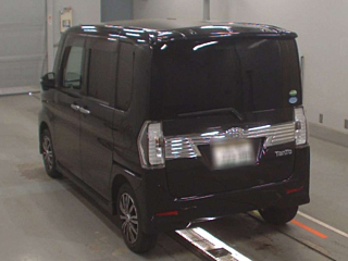 DAIHATSU TANTO 2017
