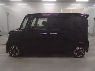 HONDA N BOX 2018