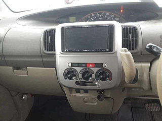 DAIHATSU TANTO 2012