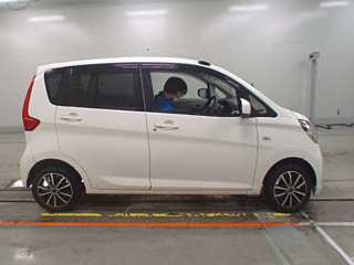 NISSAN DAYZ 2014