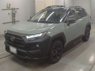 TOYOTA RAV4 2025