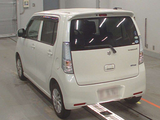 SUZUKI WAGON R 2015