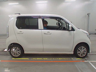 SUZUKI WAGON R 2015