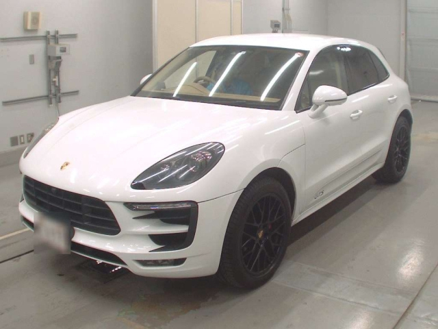 PORSCHE MACAN 2016