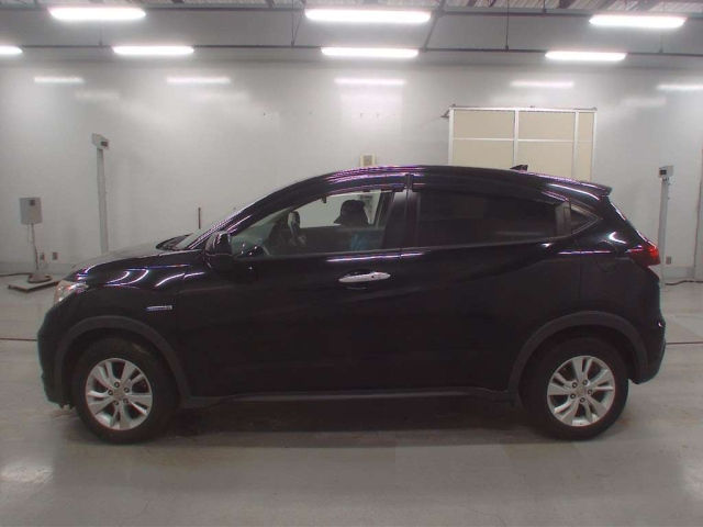 HONDA VEZEL 2013