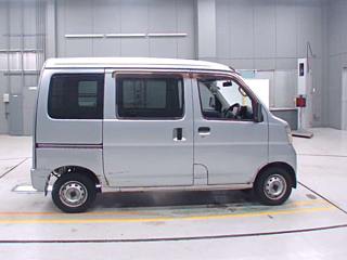 DAIHATSU HIJET VAN 2009