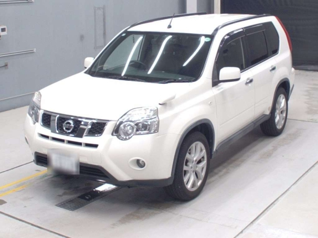 NISSAN X-TRAIL 2013