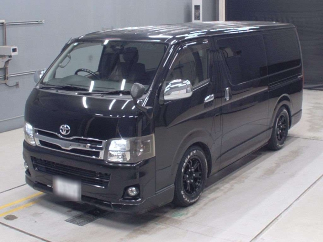 TOYOTA HIACE VAN 2011