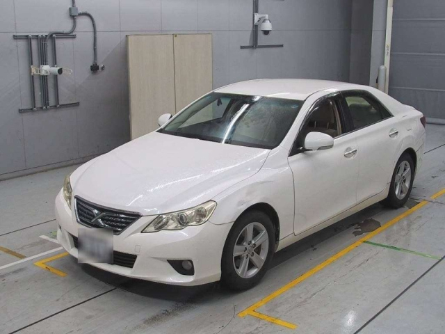 TOYOTA MARK X 2010