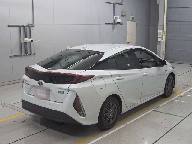 TOYOTA PRIUS PHV 2022