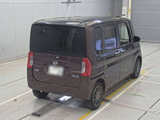 DAIHATSU TANTO 2015