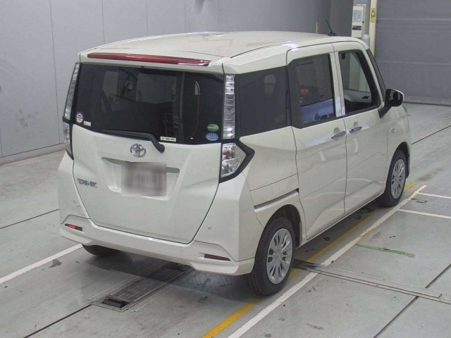 TOYOTA TANK 2018