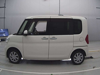 DAIHATSU TANTO 2014