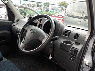 DAIHATSU HIJET VAN 2011